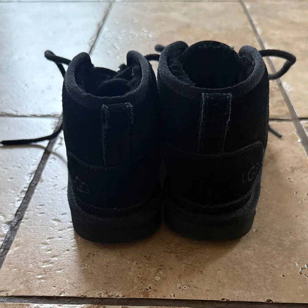 UGG Black Kids Shoes - Picture 3 of 3